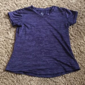 Girls athletic champion tee shirt